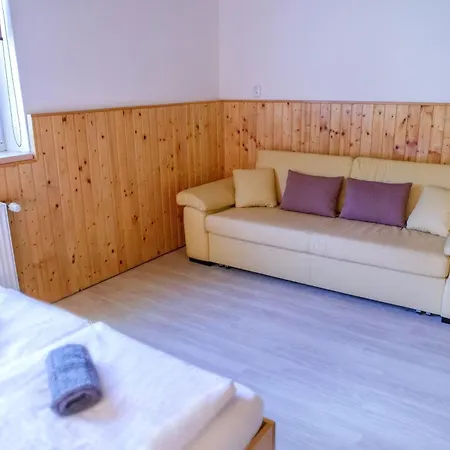 Sedmidvory Tatil Evi